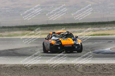 media/Jun-01-2024-CalClub SCCA (Sat) [[0aa0dc4a91]]/Group 3/Race/